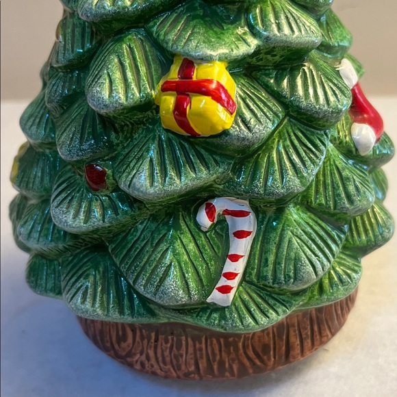 Walt Disney Winnie the Pooh Ceramic Christmas Tree Wound up Music Box Vtg - Picture 8 of 13